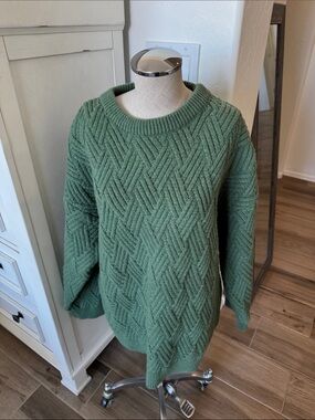 Aelfric Eden XL textured knit sweater